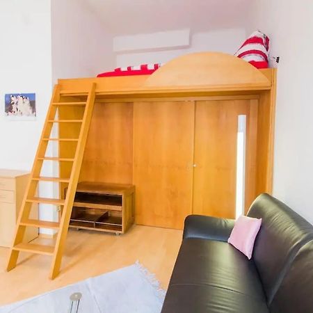 Retro Chic - Charming Apartment Near Augarten เวียนนา ภายนอก รูปภาพ