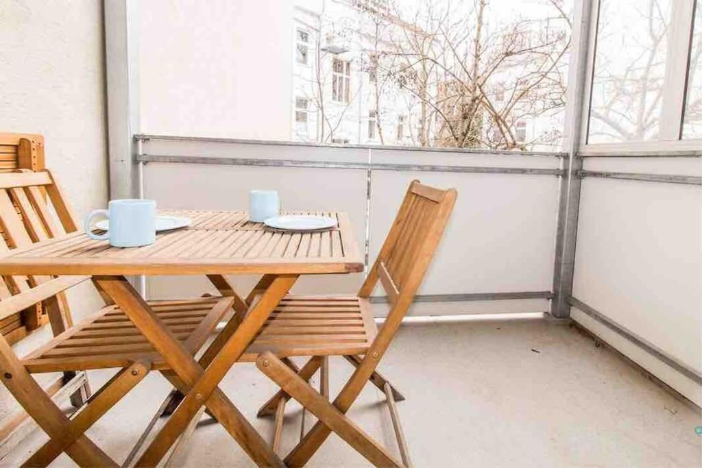 Retro Chic - Charming Apartment Near Augarten เวียนนา ภายนอก รูปภาพ