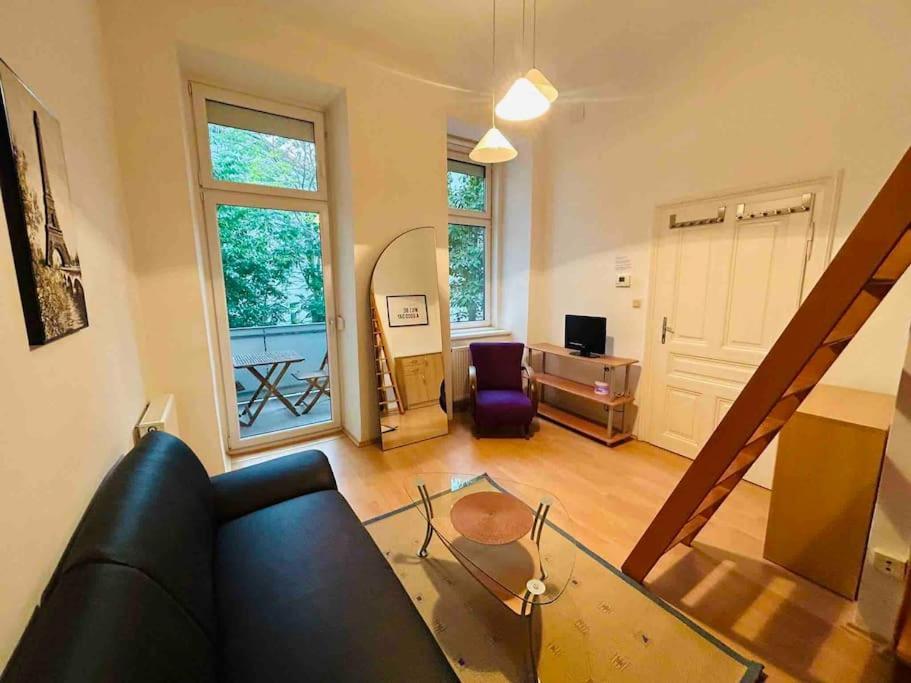 Retro Chic - Charming Apartment Near Augarten เวียนนา ภายนอก รูปภาพ